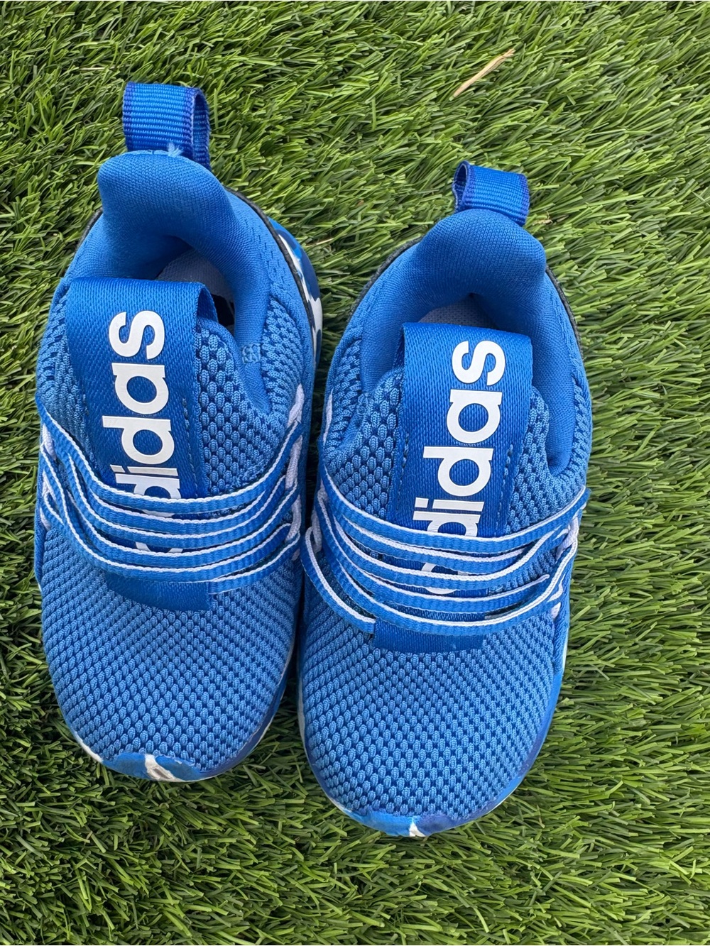 adidas Kids Royal Blue Slip-On Athletic Sneakers size 6